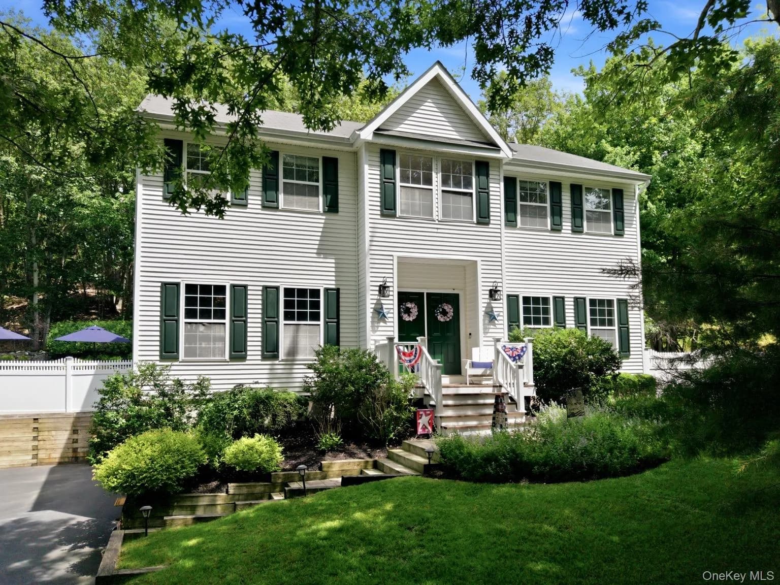 Single Family Residence in Brookhaven, NY