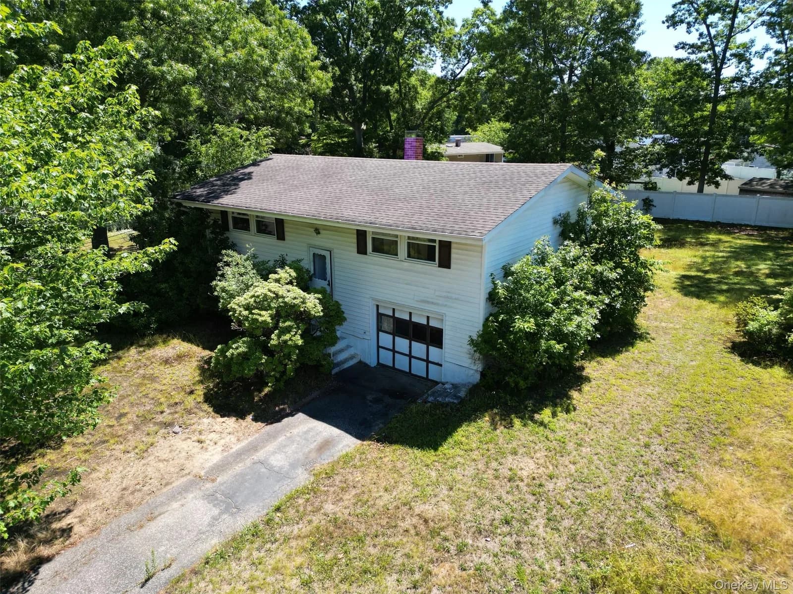 Single Family Residence in Brookhaven, NY