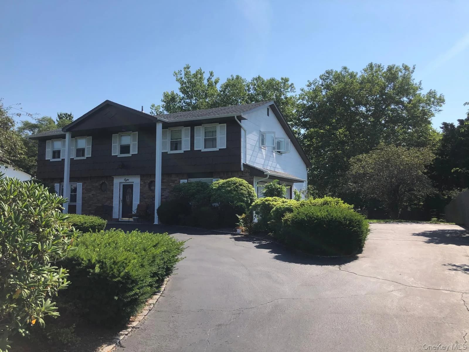 Apartment in Huntington, NY