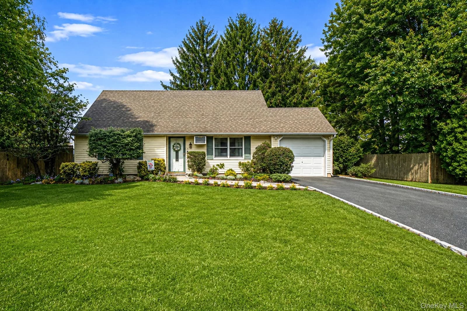 Single Family Residence in Brookhaven, NY