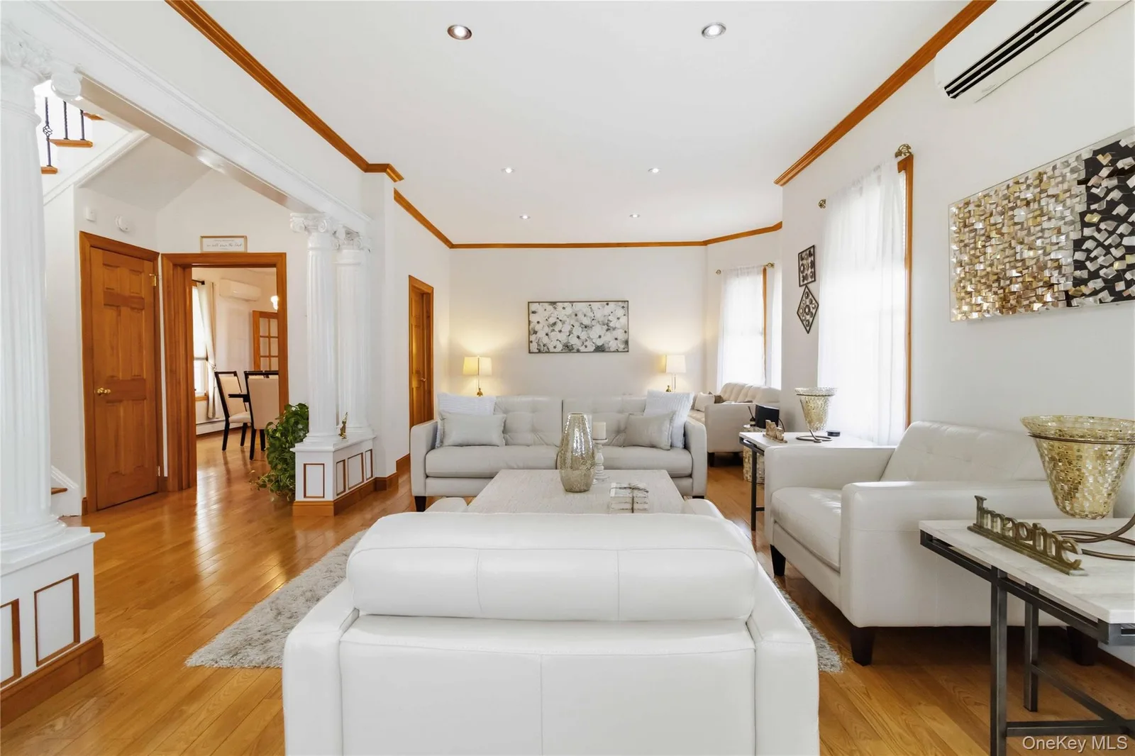 Single Family Residence in East Elmhurst, NY
